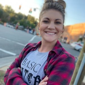 Meet your Posher, Candace